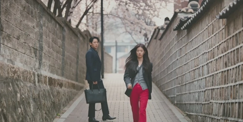 Love Next Door LOCATION 9